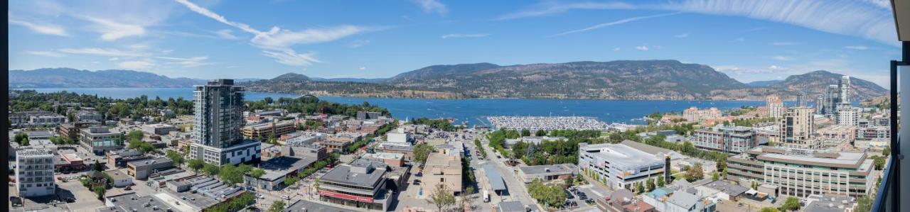 Awesome View 21 Two Bedroom One Bath Downtown Lake View Near Beach Kelowna Ngoại thất bức ảnh